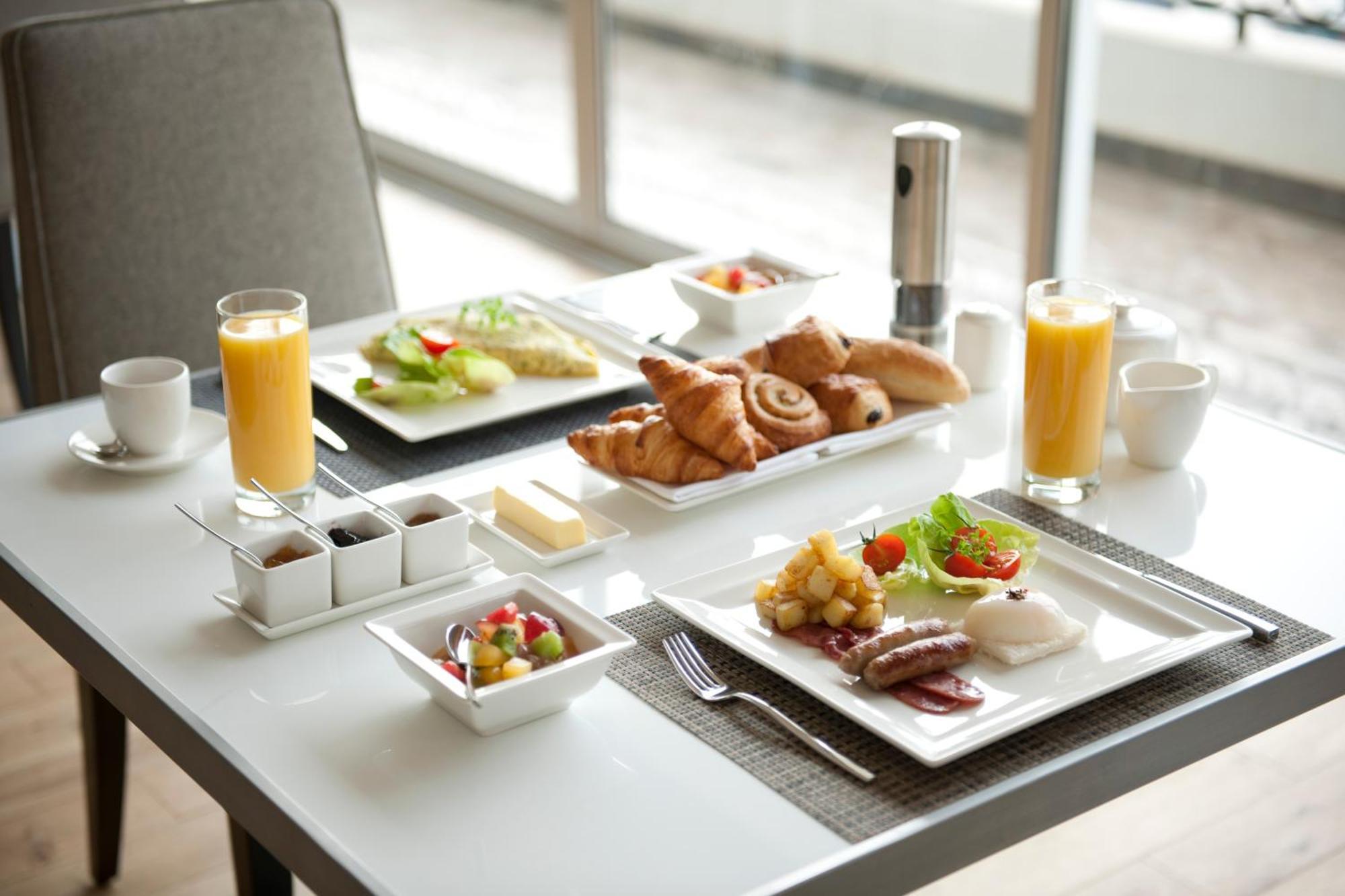 K108 Hotel Doha Eksteriør bilde