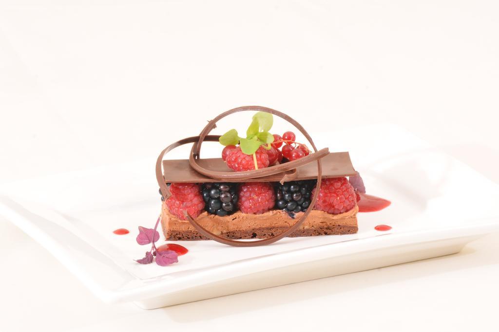 K108 Hotel Doha Eksteriør bilde