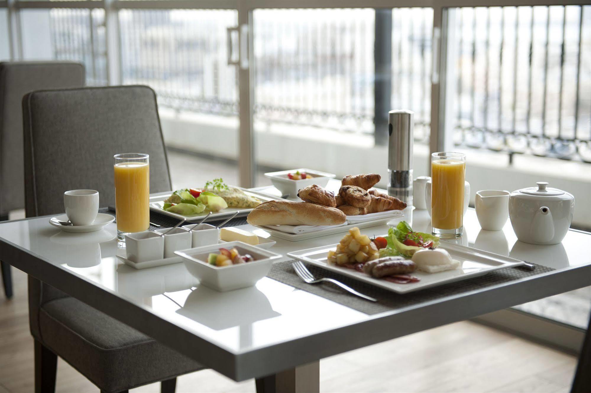 K108 Hotel Doha Eksteriør bilde