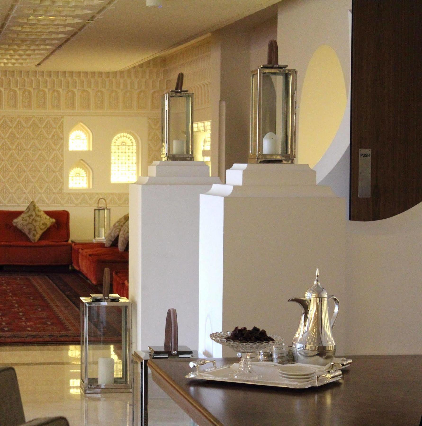 K108 Hotel Doha Eksteriør bilde